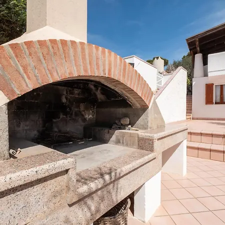 In Villa, 1 Minuto Da Affittacamere *